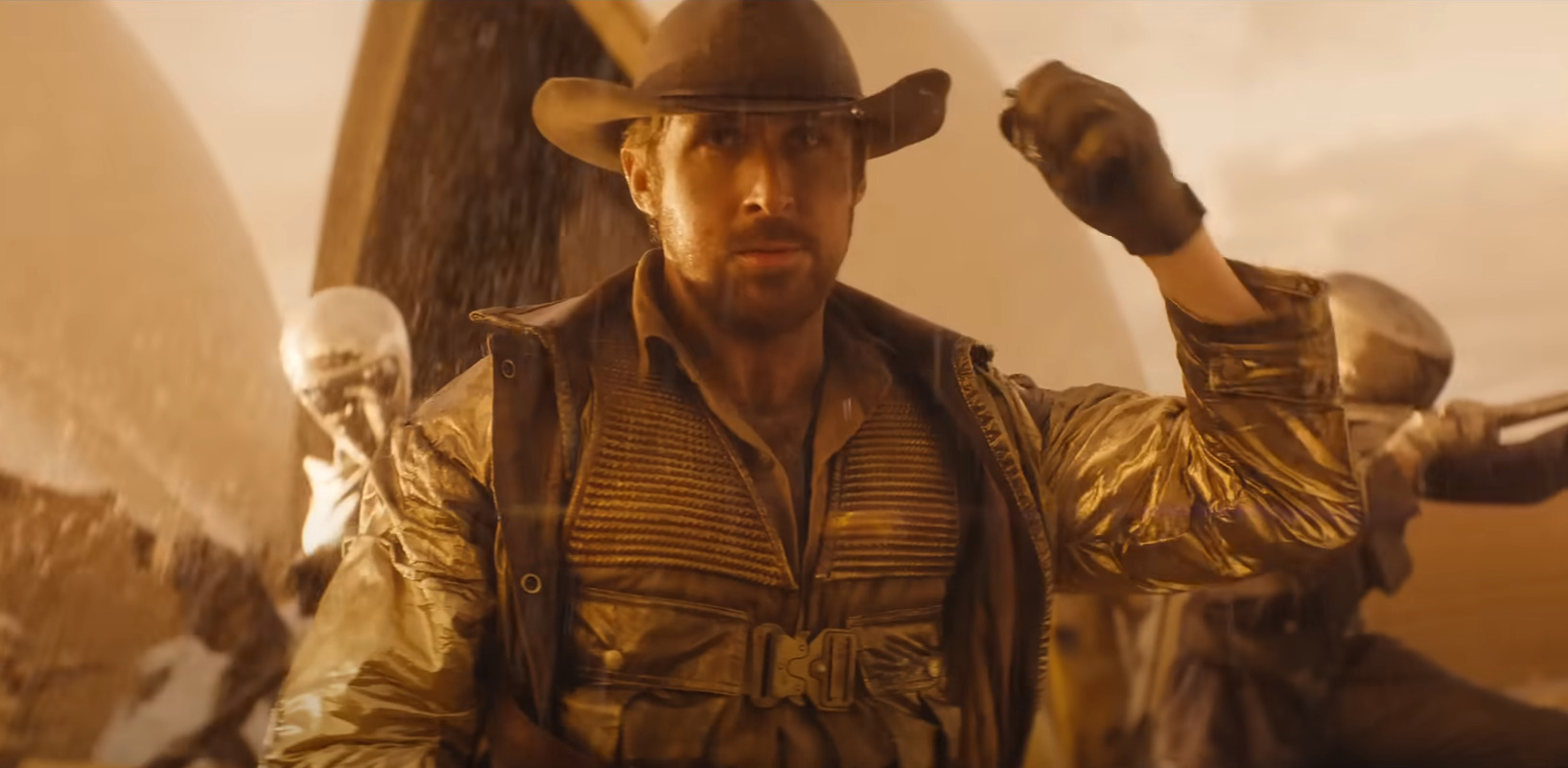 Crítica: Ryan Gosling interpreta 'super dublê' em filme que tenta surfar na onda de Barbenheimer