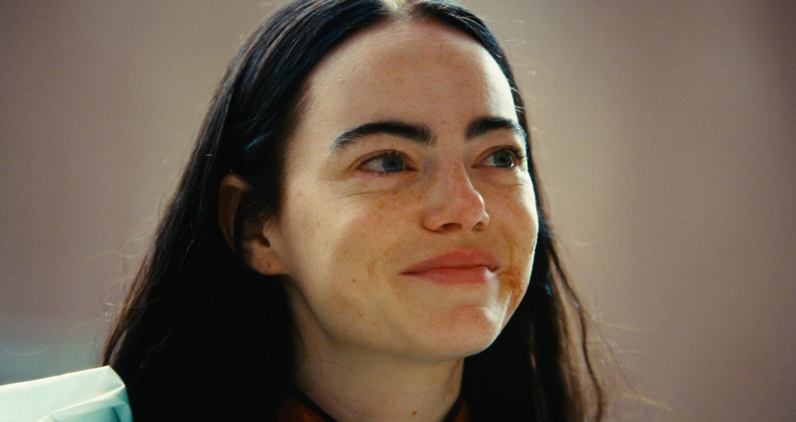 Pobres Criaturas: Emma Stone excepcional em um conto entre Barbie e Frankenstein