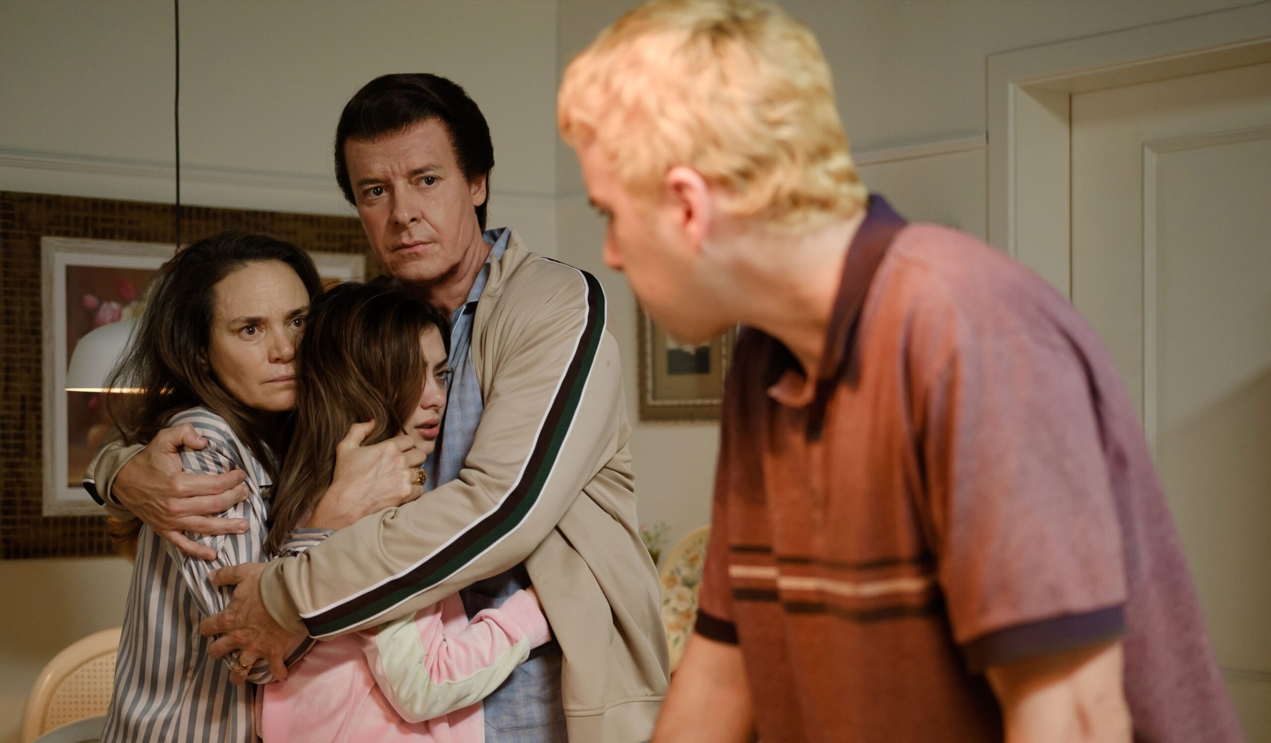 Trailer: Rodrigo Faro é Silvio Santos no filme que conta o sequestro do apresentador