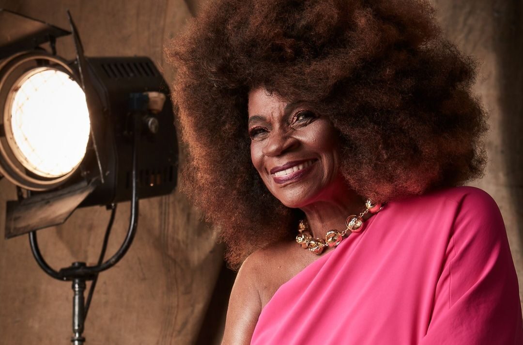 Com 70 filmes, Zezé Motta é homenageada no especial 'Tributo'