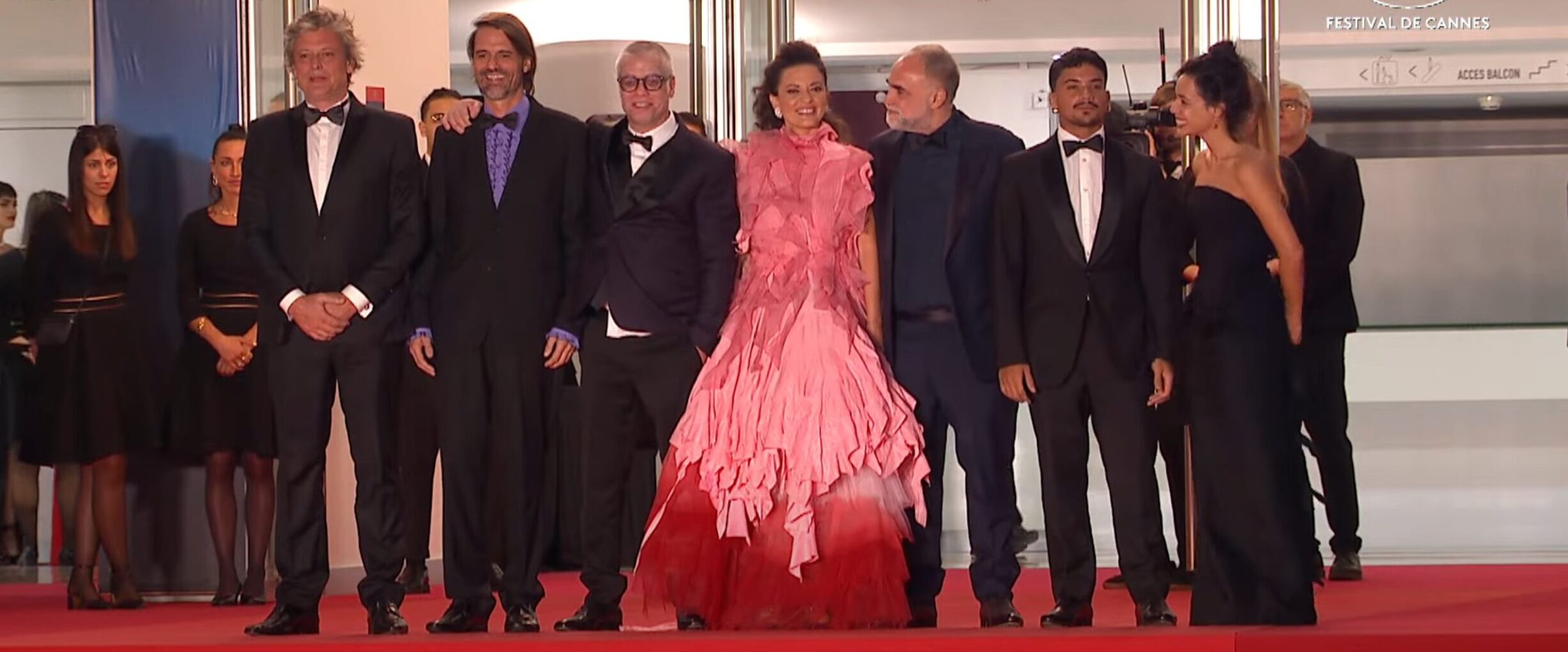 Filme de Karim Aïnouz, 'Motel Destino' estreia em Cannes ao som de Aviões do Forró