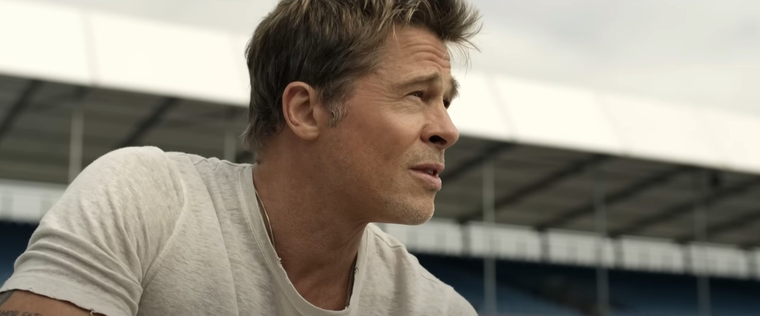 Brad Pitt acelera no teaser trailer de 'F1'