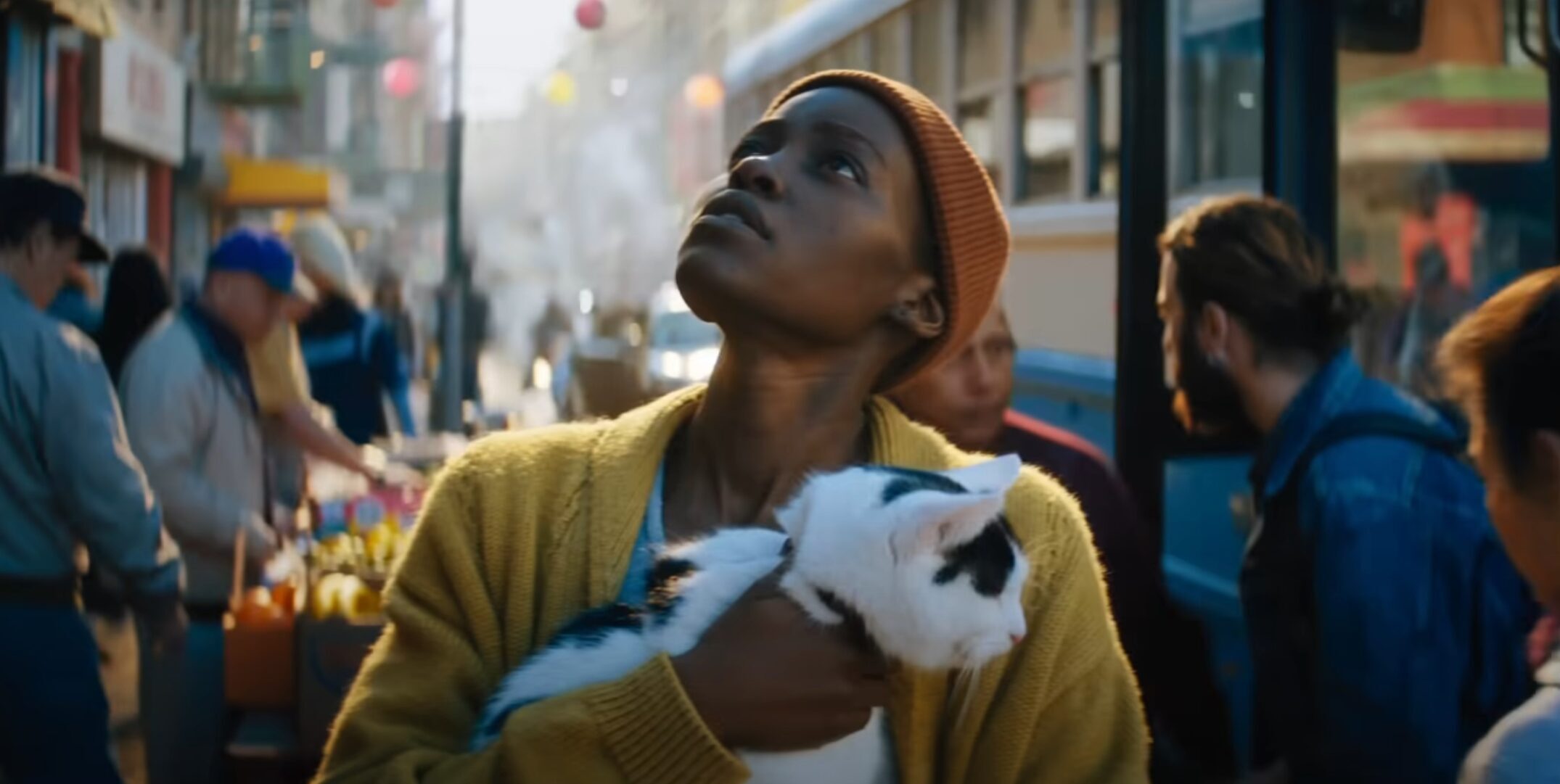 'Um Lugar Silencioso: Dia Um': Lupita Nyong'o fez terapia para atuar com gatos, filme bate recorde